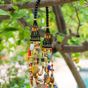 Collar africano multicolor hecho a mano. Joyas únicas, atemporales, solidarias y con profundo valor cultural.