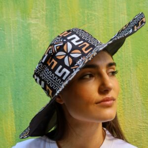 Pamela artesanal con estampado africano. Tejida a mano. Complementos étnicos exclusivos de moda responsable.